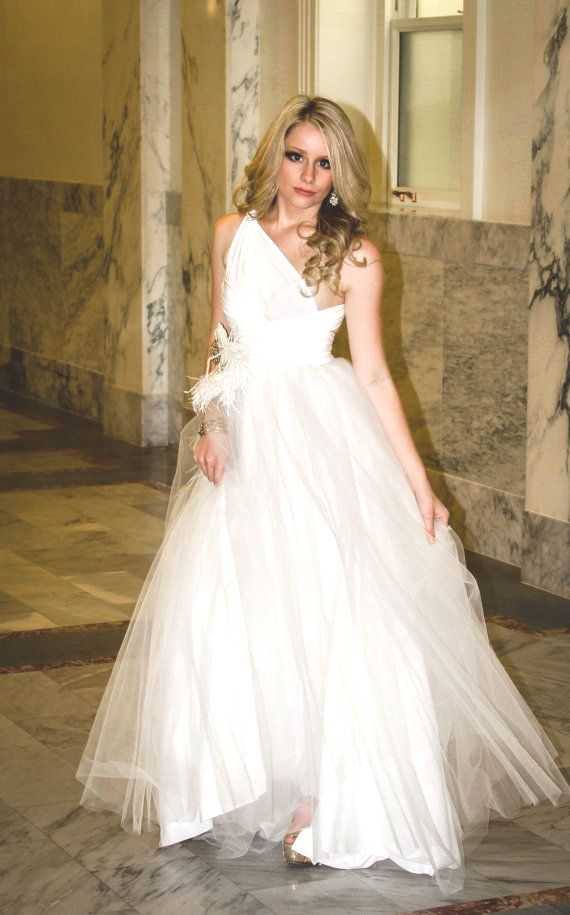 One-Shoulder Infinity Dress